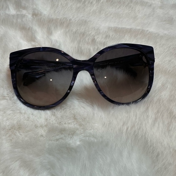 Alexander McQueen Stylish Blue sunglasses main image 13